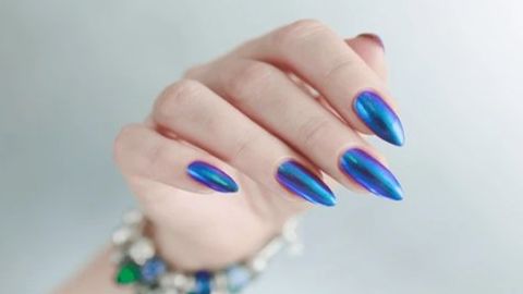 Pigmentos camaleónicos para acabados de uñas con cambio de color.