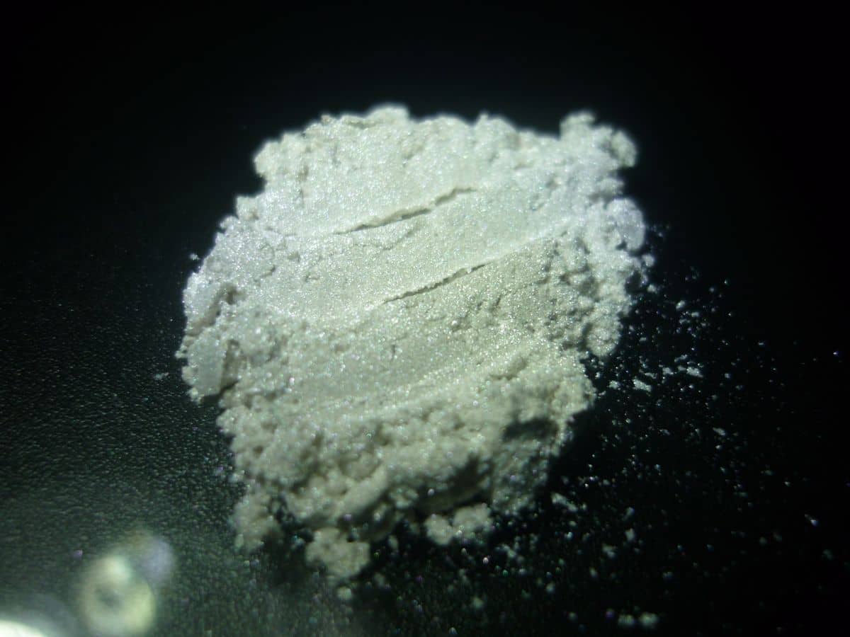 Pigmento perlado a base de mica natural – Serie Blanco Plata - Kolortek