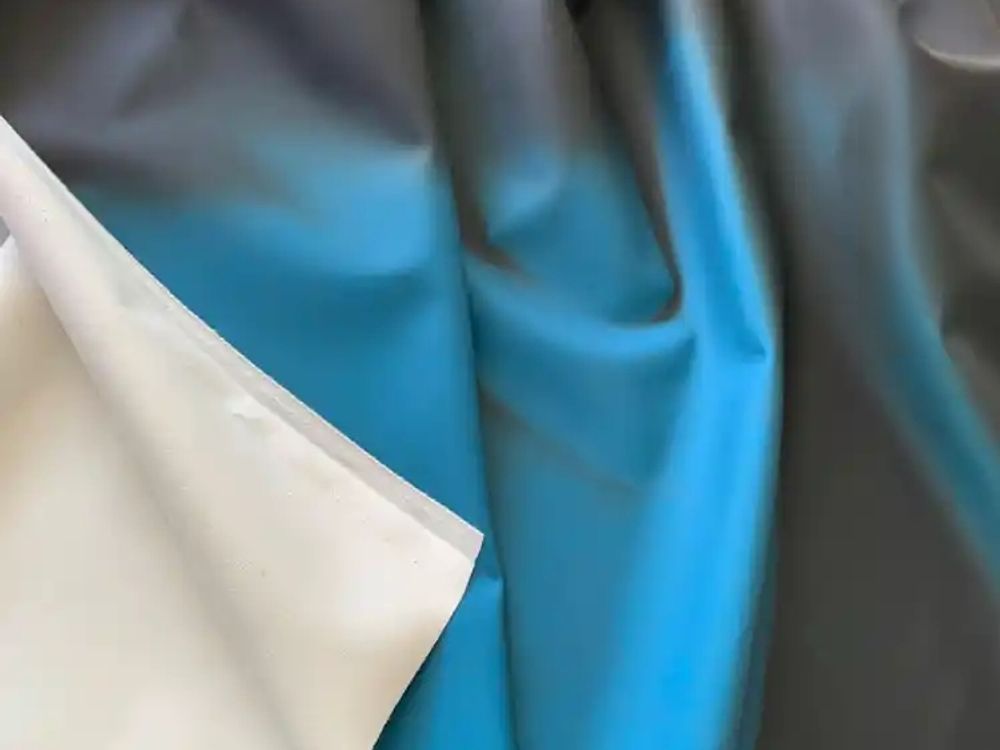 thermochromic fabric dye